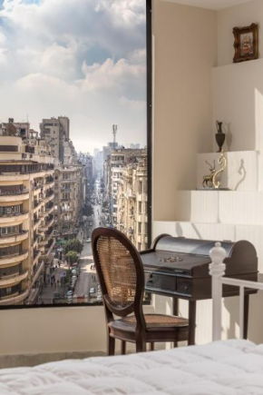 Sunny Vintage Haven Dual Balcony, Panoramic View